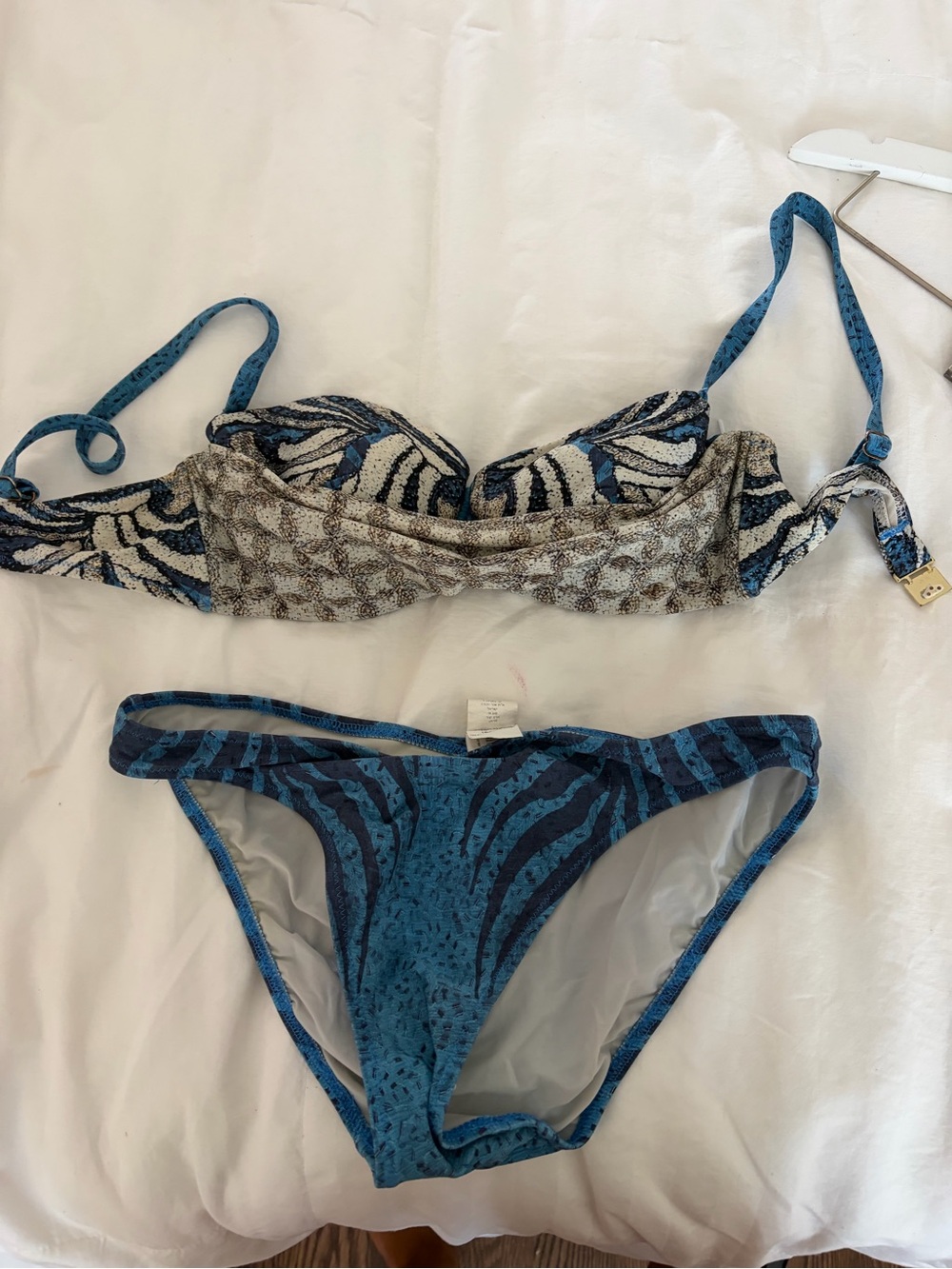 Gottex Women’s Blue Print Bikini Set Size 8 Underwire Two Piece Swimsuit